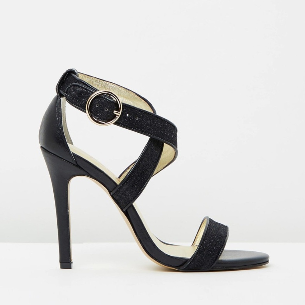 Izoa Charlotte Black